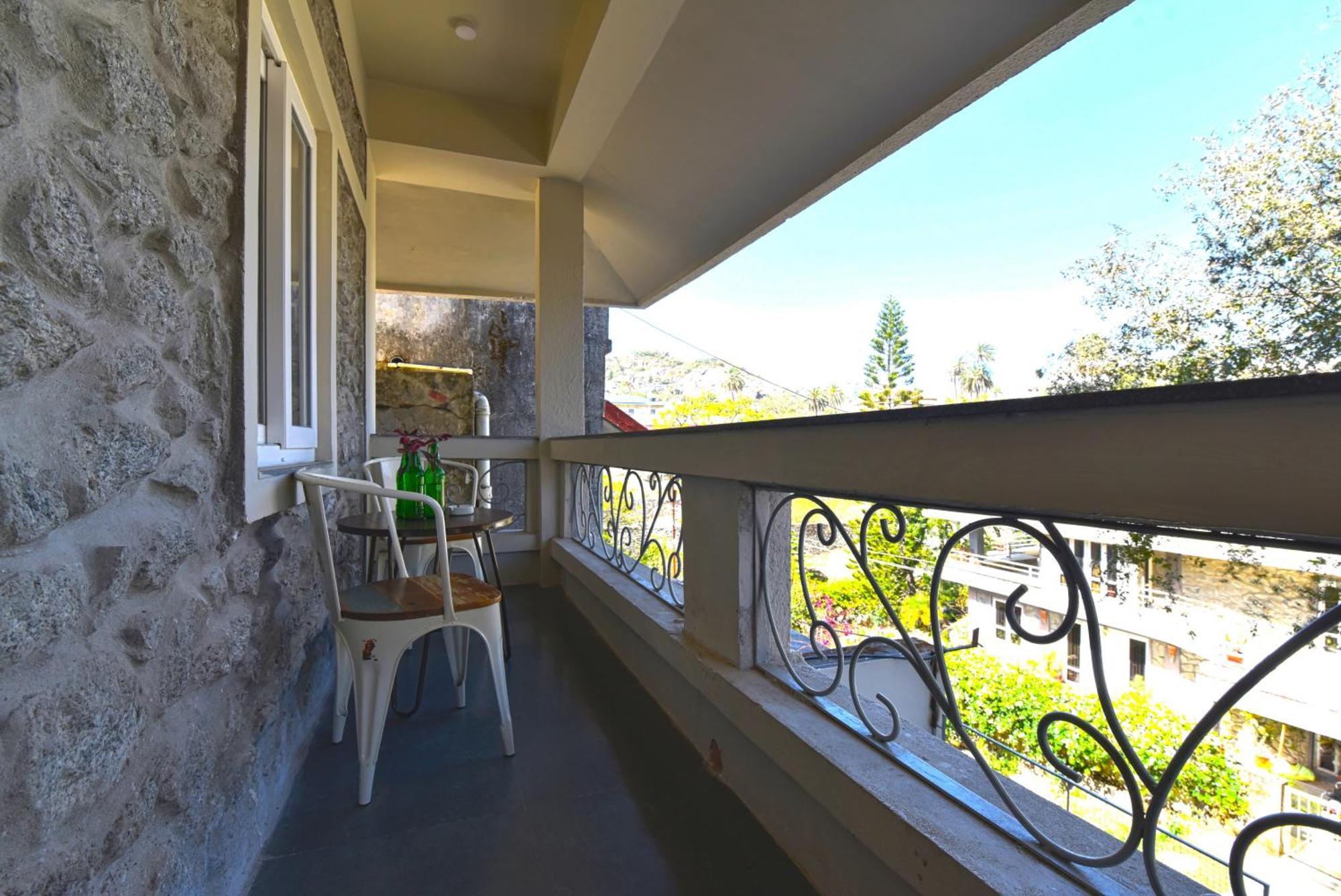 Bunglow 14, Rooms With Balcony Маунт-Абу Экстерьер фото
